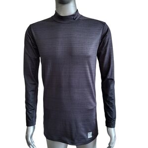 178. Nike Pro Combat Hyperwarm Compression Ultra Fitted Striped Shirt - XL